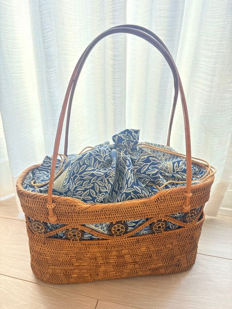 ハンドメイド　カゴバッグ