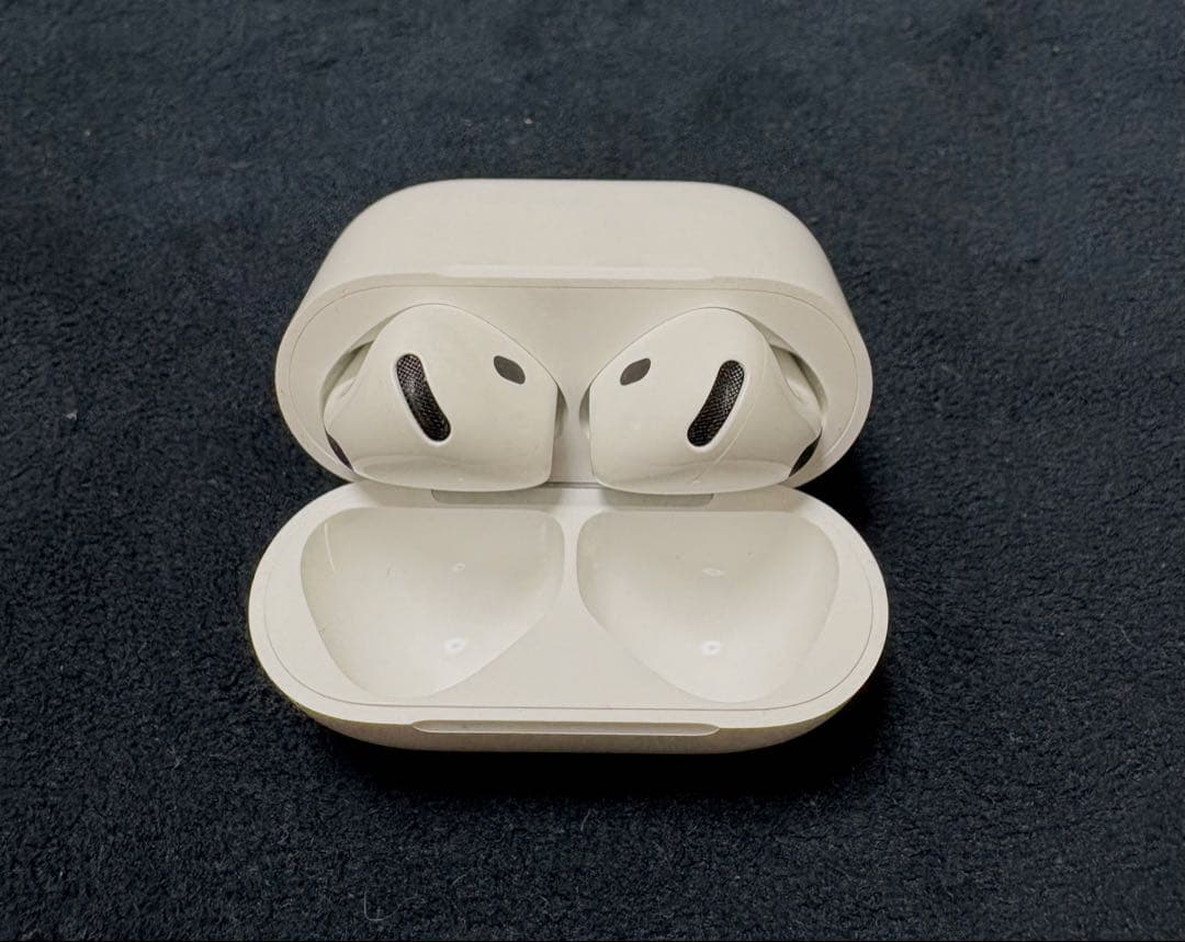 AirPods 4 ノイズキャンセリング無し 保証期間内