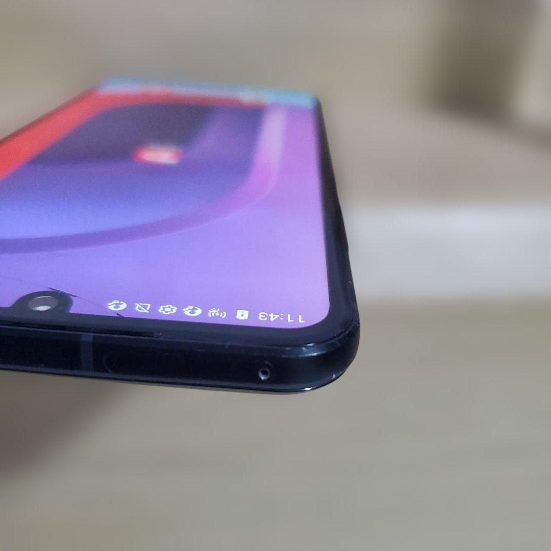 lg v60 docomo　SIMフリー