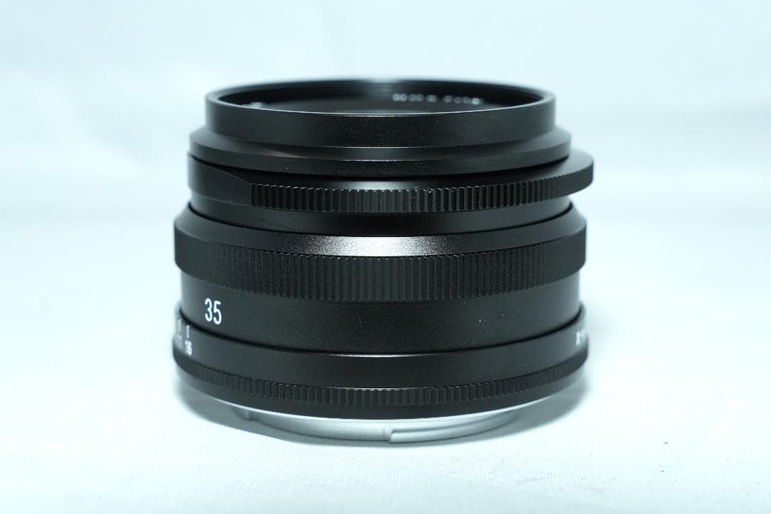 【新品同様】フォクトレンダー　NOKTON 35mm F1.2 Xマウント