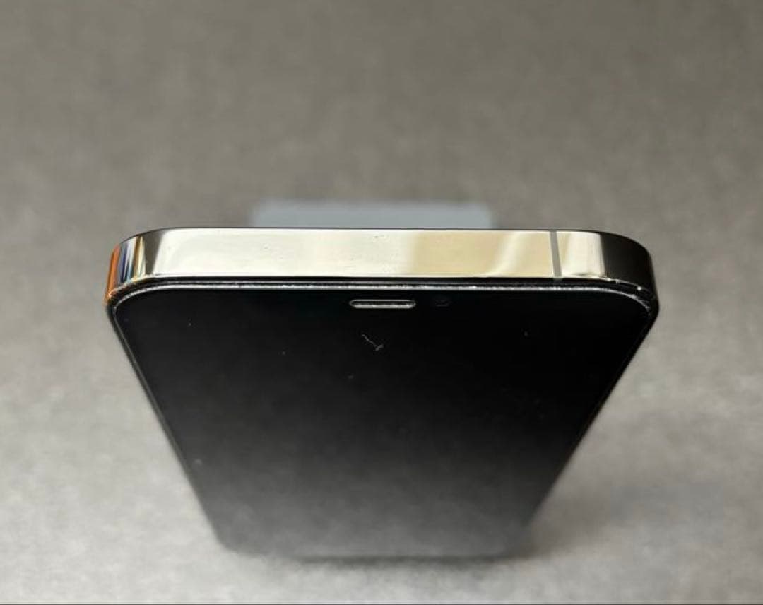 iPhone 12 Pro グラファイト256GB 動作良好／最大容量80％以上