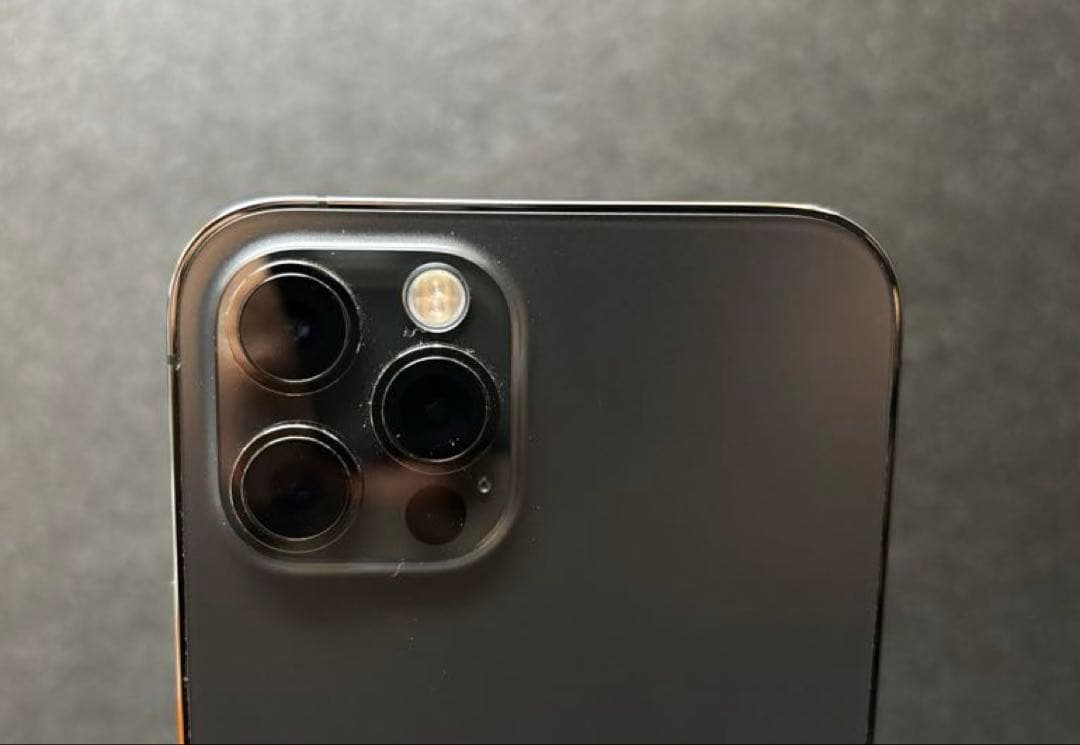 iPhone 12 Pro グラファイト256GB 動作良好／最大容量80％以上