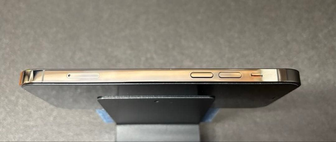 iPhone 12 Pro グラファイト256GB 動作良好／最大容量80％以上