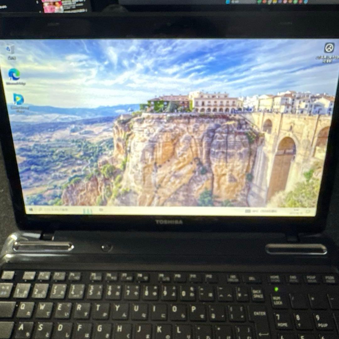 東芝 Dynabook T451 Corei5 超綺麗 MS Office付属