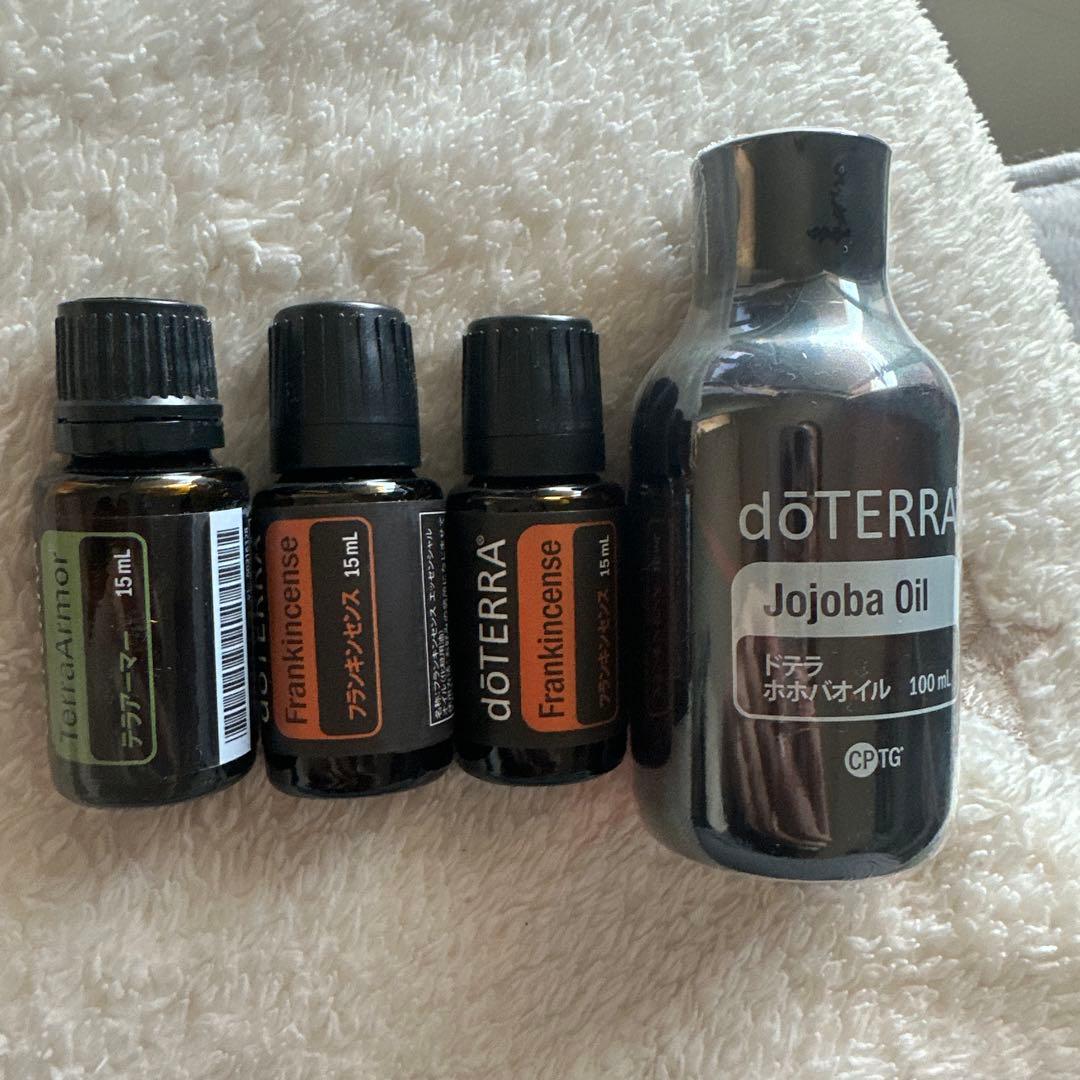 doTERRA フランキンセンス・テラアーマー・ホホバオイルセット