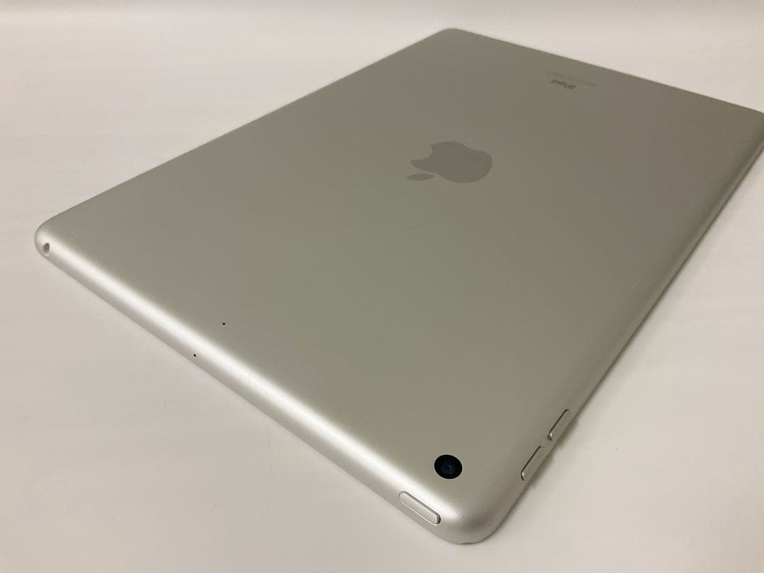 【BT89％】iPad 第8世代 32GB Wifiモデル シルバー